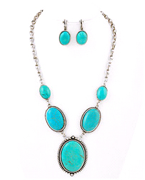 Burnish Silver tone Turquoise gemstone necklace