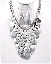 silvertone graduating necklace and earrings